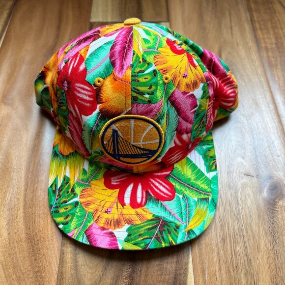 Golden State Warriors - Tropical / Floral - Snapback - Mitchell & Ness Hat - Picture 1 of 7